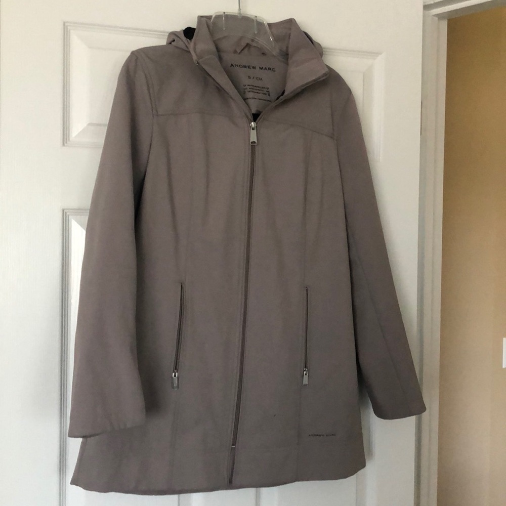 Rain jacket
